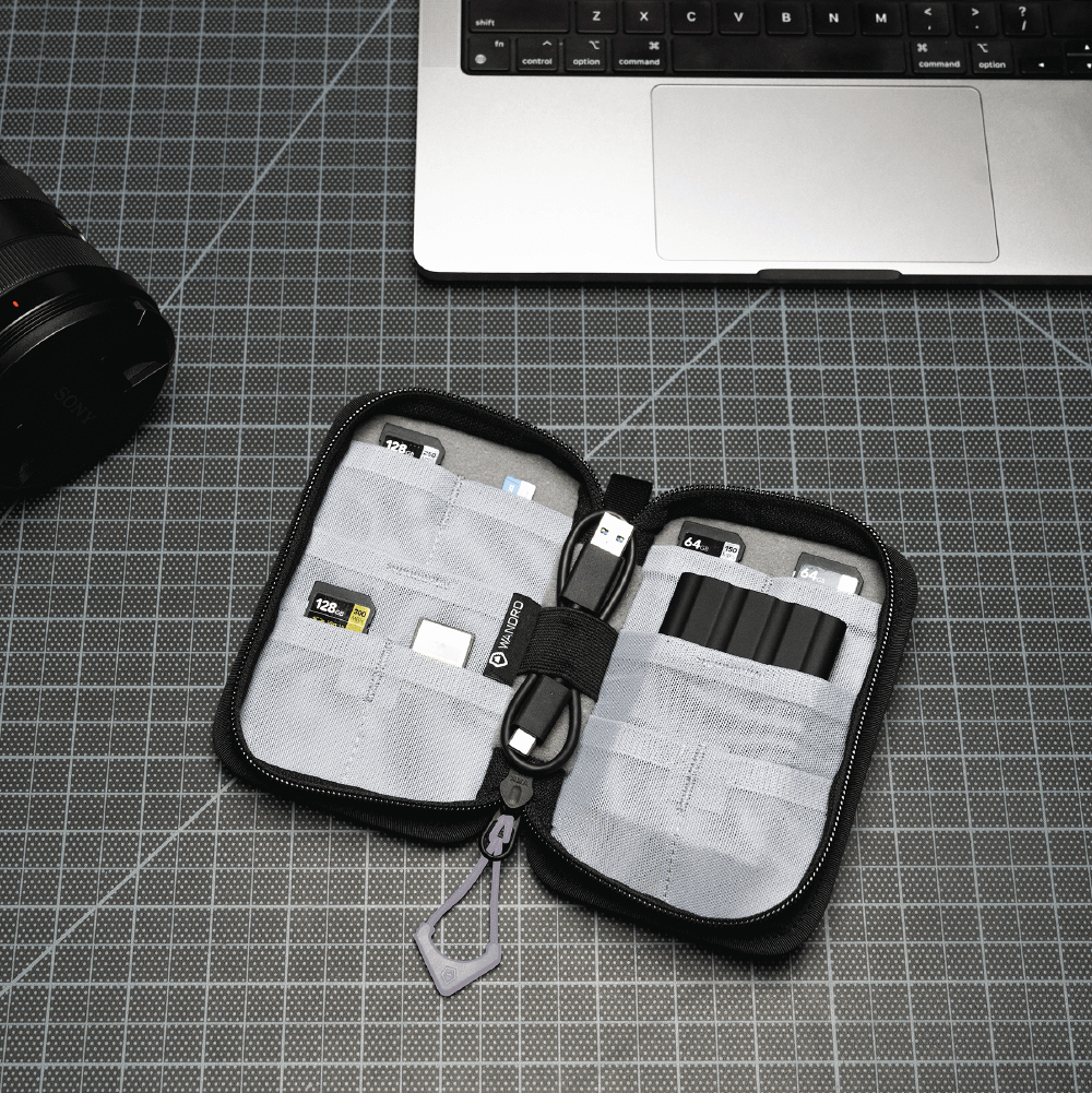 WANDRD Memory Card Case
