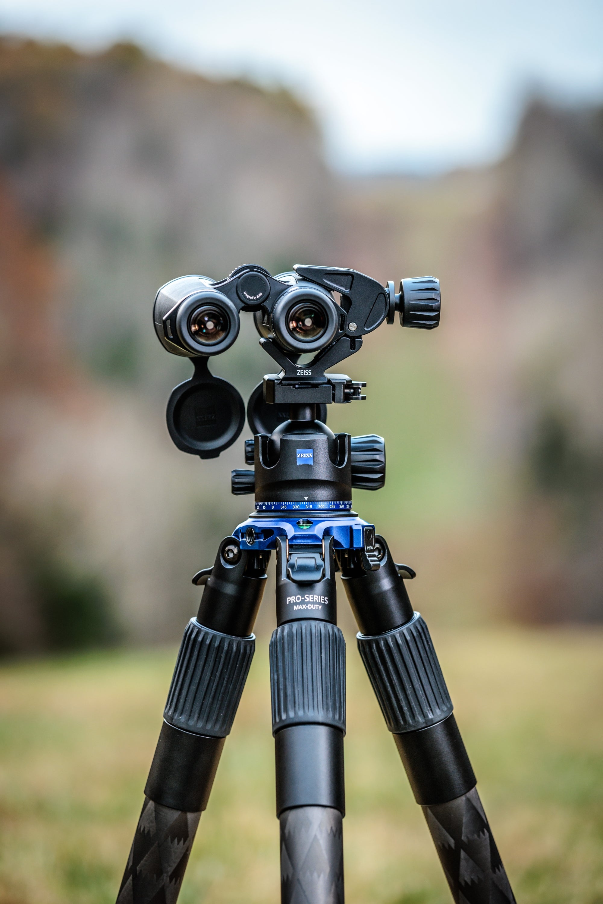 ZEISS Pro-Series Max-Duty L Tripod Kit