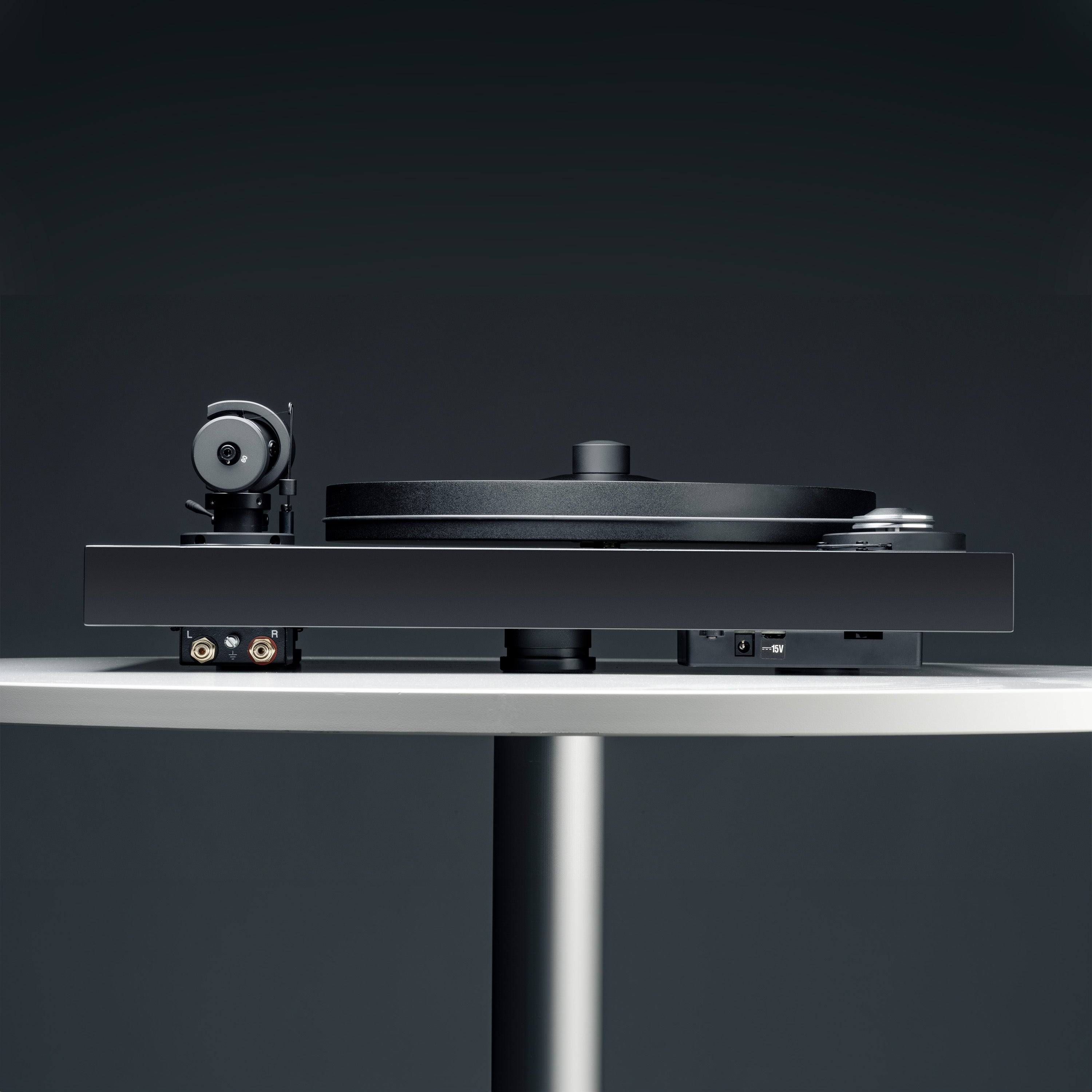 Pro-Ject 2Xperience Turntable (2M Silver)