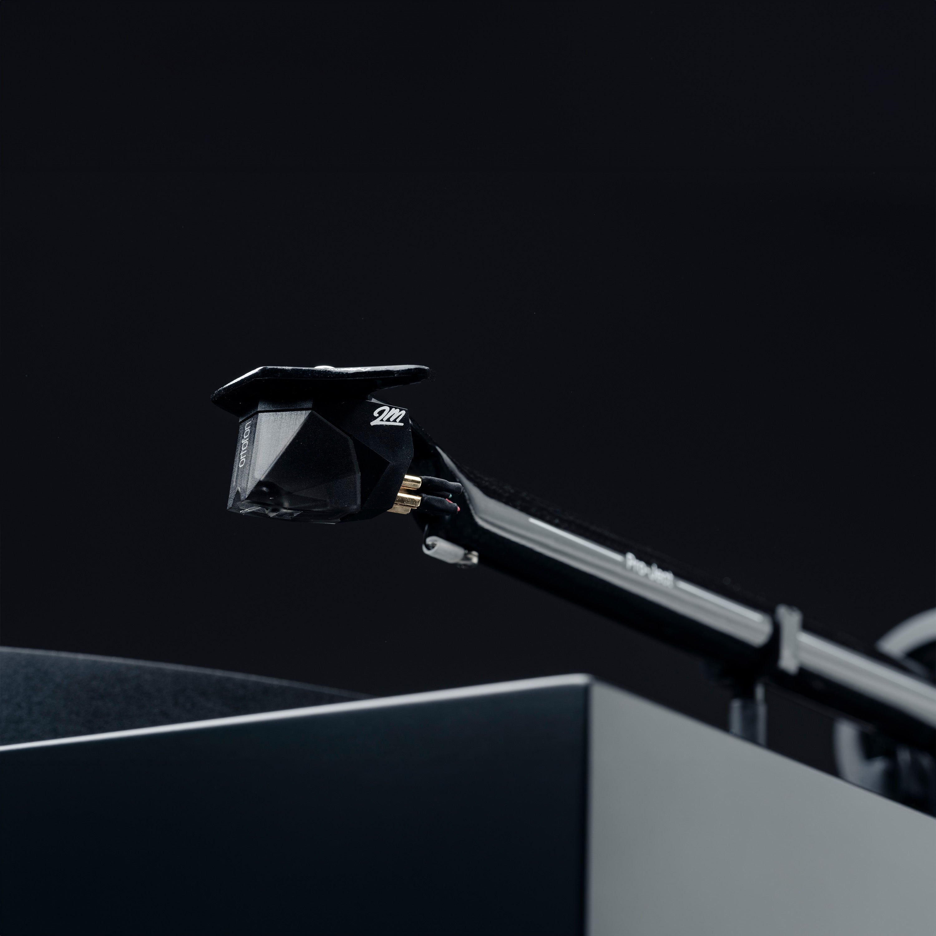 Pro-Ject 2Xperience Turntable (2M Silver)