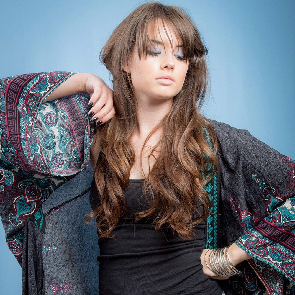 Fond en polyester infroissable Savage bleu poudre