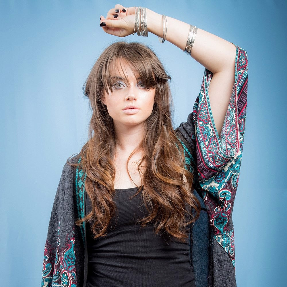 Fond en polyester infroissable Savage bleu poudre