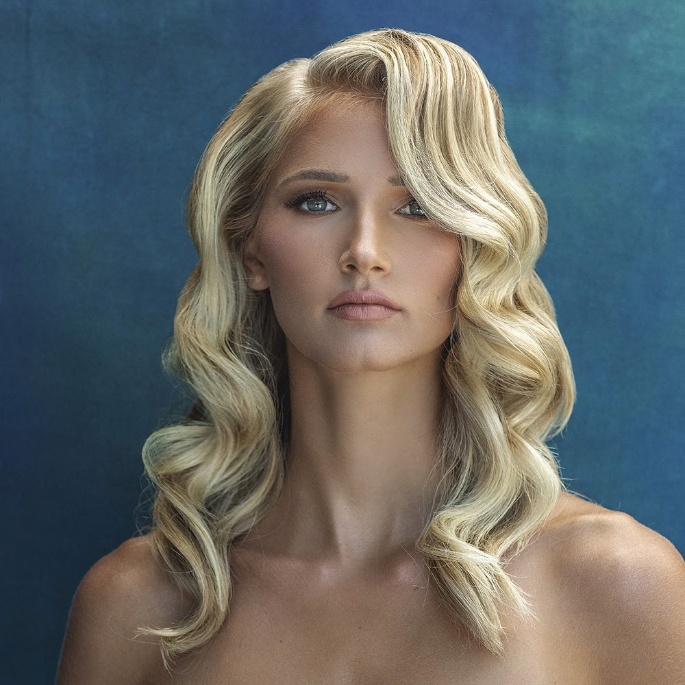 Toile de fond peinte sauvage alpine