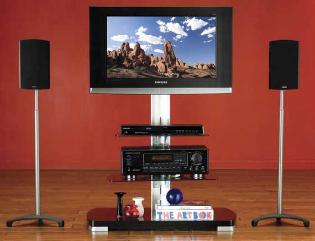 Supports d'enceintes réglables Sanus (26 à 42 pouces) pour enceintes satellites jusqu'à 4,5 kg (paire)