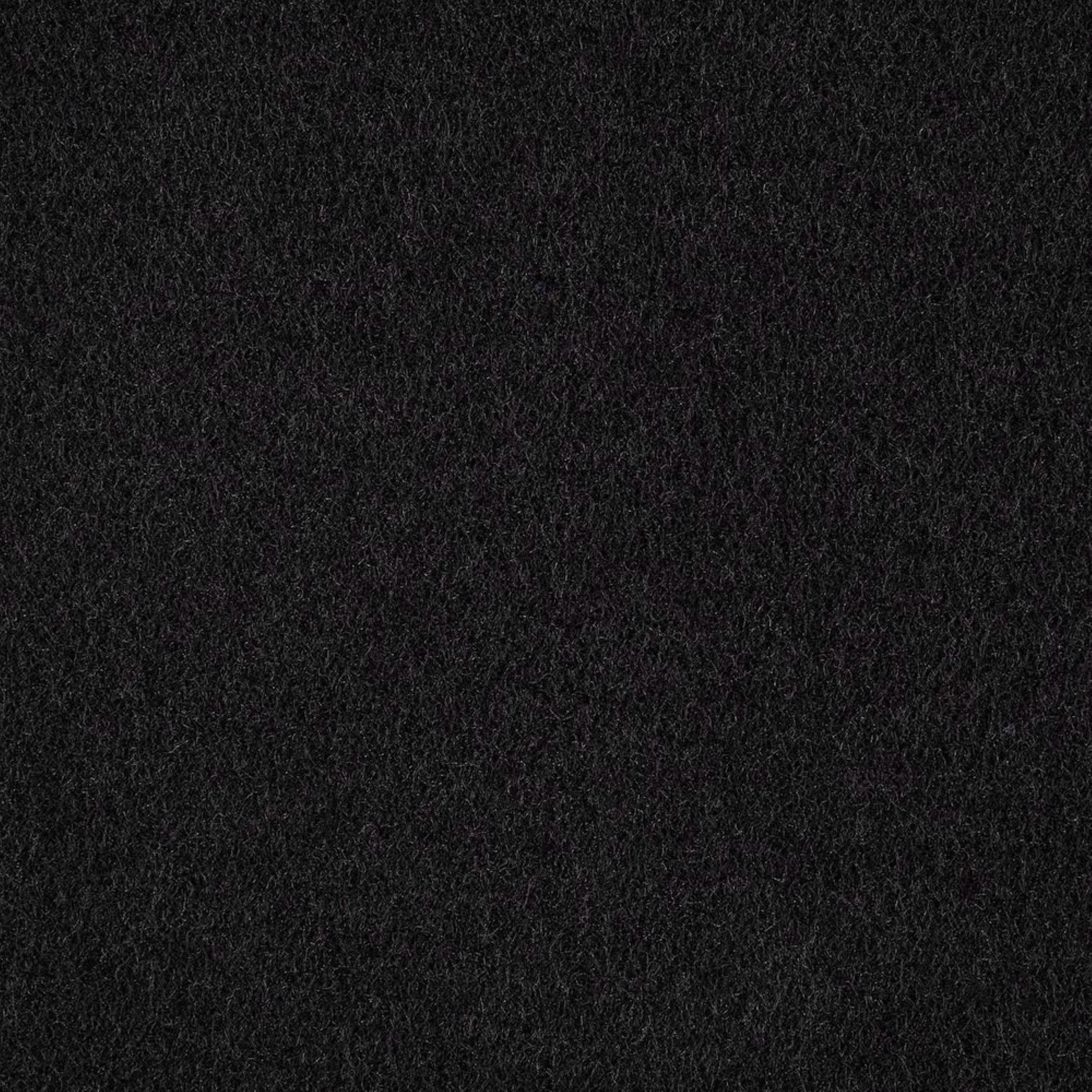 Drapeau noir uni Avenger 12 po x 18 po