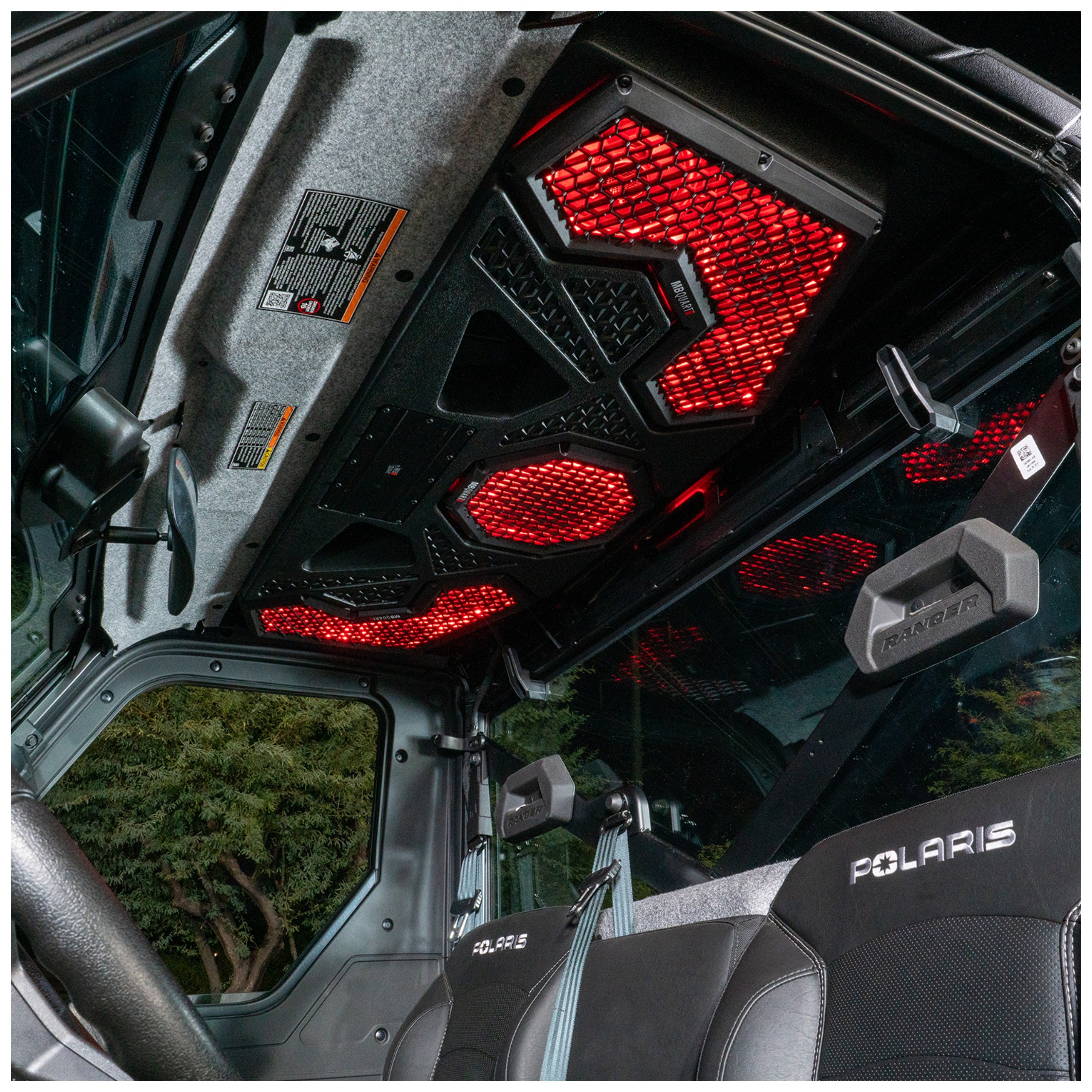 MB Quart MBQRG2-S7R 500-watt Ranger audio roof with a dash-mounted GMR7V1 source unit