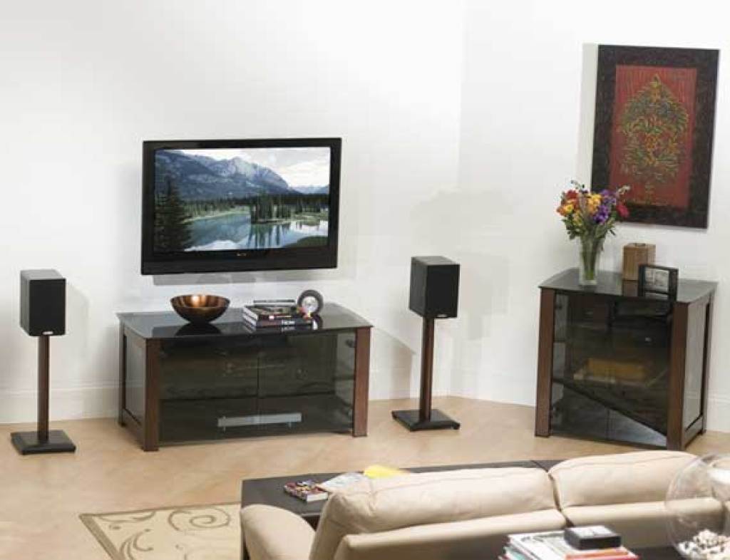 Supports d'enceintes Sanus 18" de hauteur avec plaque supérieure 7,5 x 7,5 (paire)