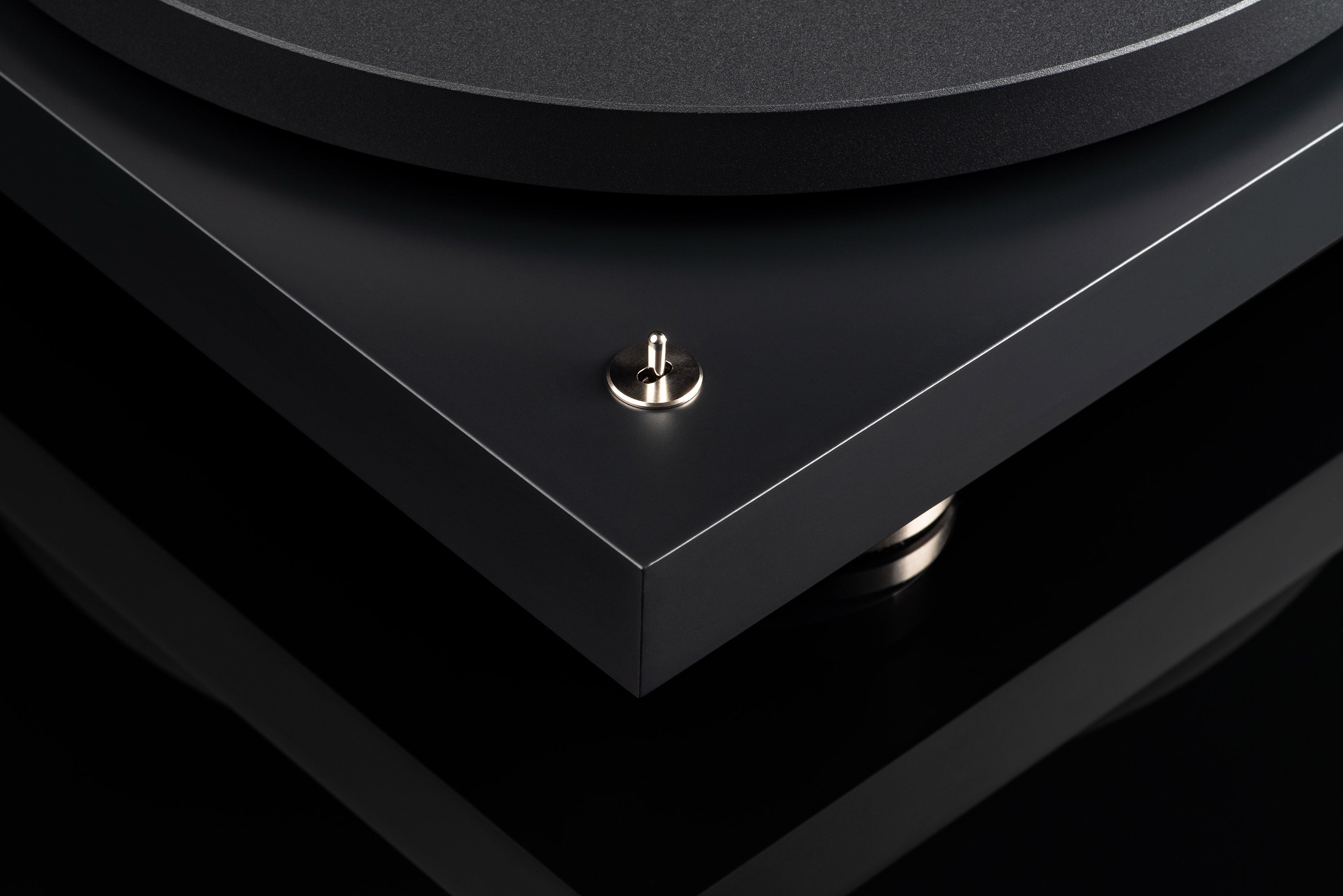 Pro-Ject Debut Pro Balanced Turntable (Pick It Pro B)
