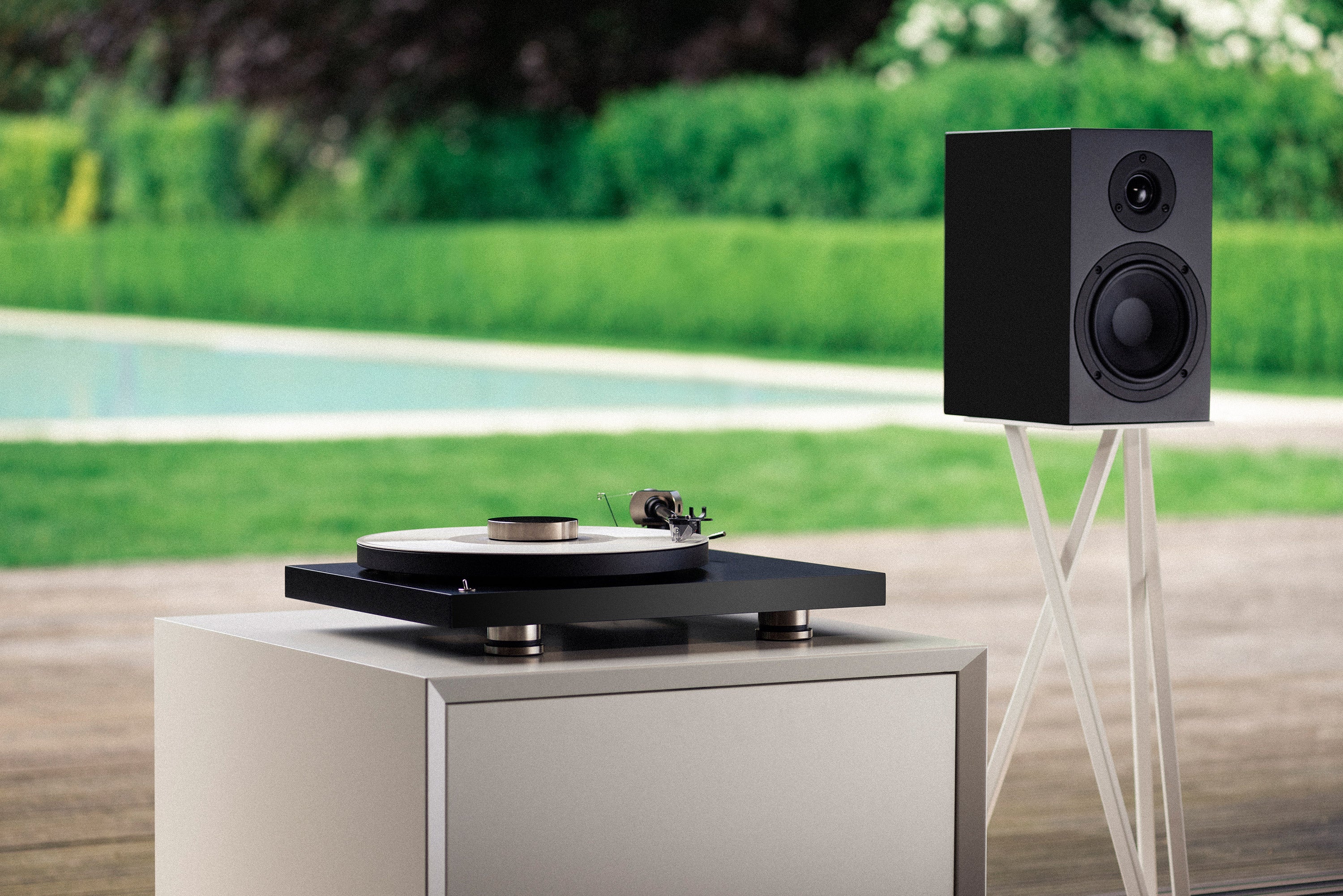 Pro-Ject Debut Pro Balanced Turntable (Pick It Pro B)