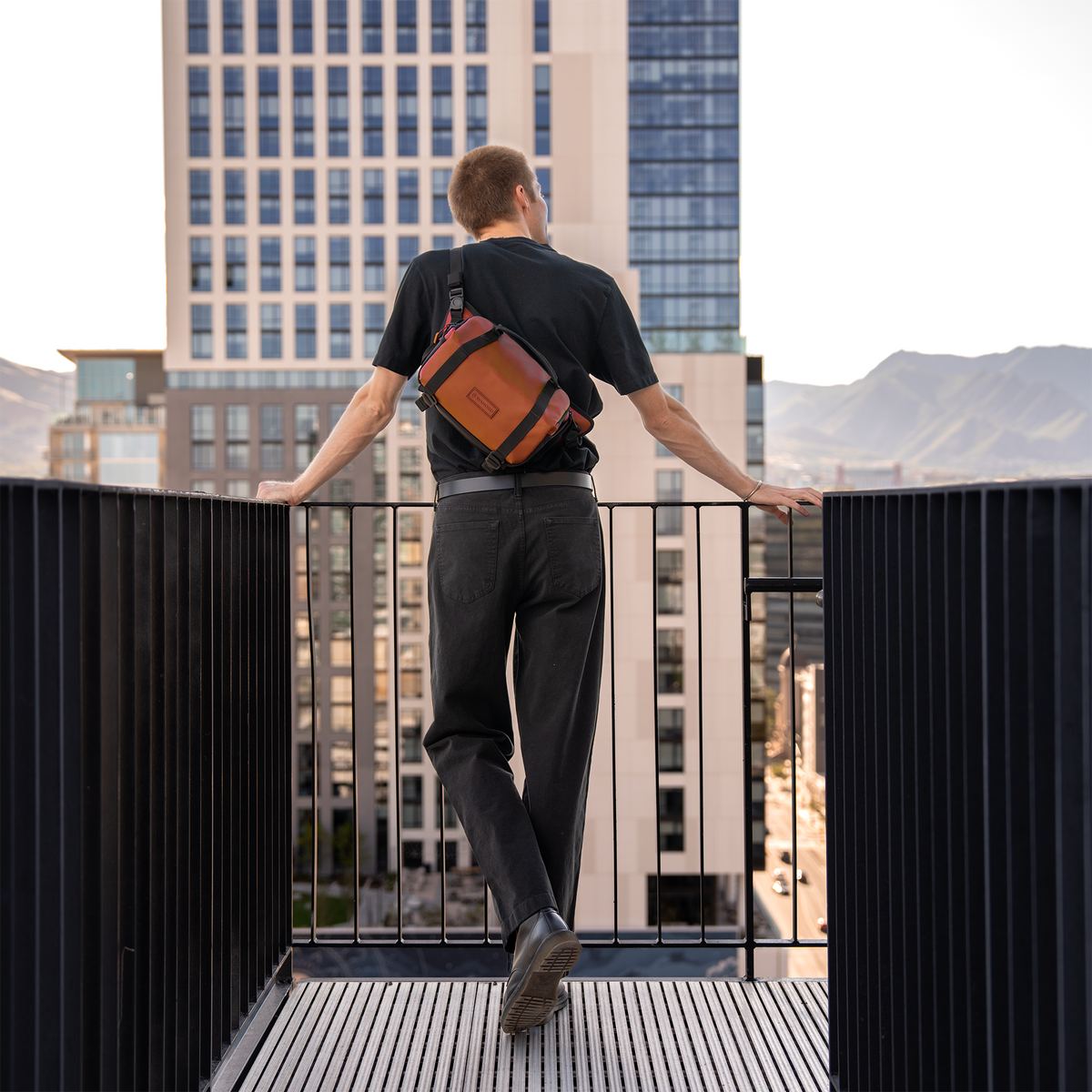 WANDRD ROGUE 6L Sling