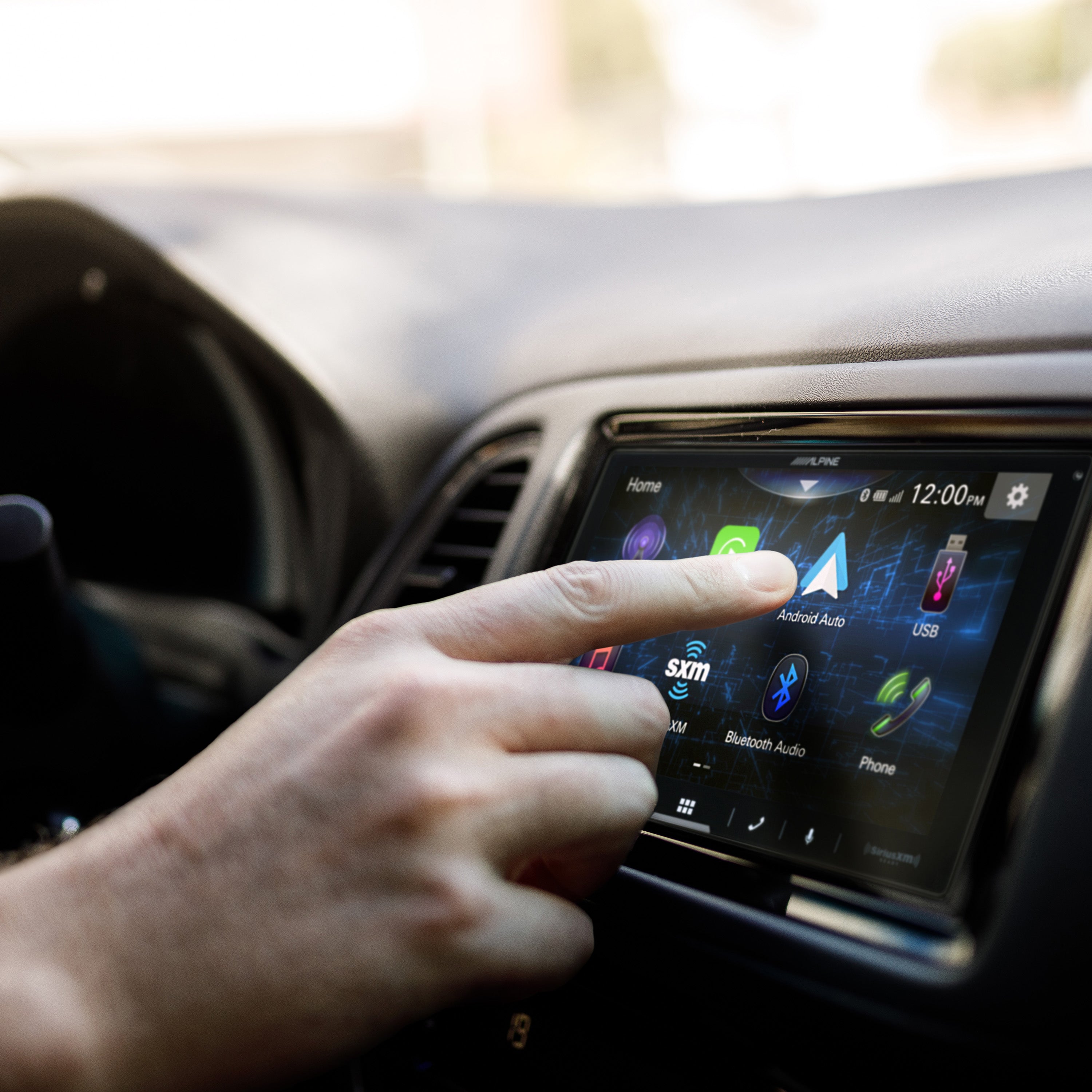 Récepteur multimédia numérique Alpine iLX-W670 7 pouces à châssis peu profond avec PowerStack™