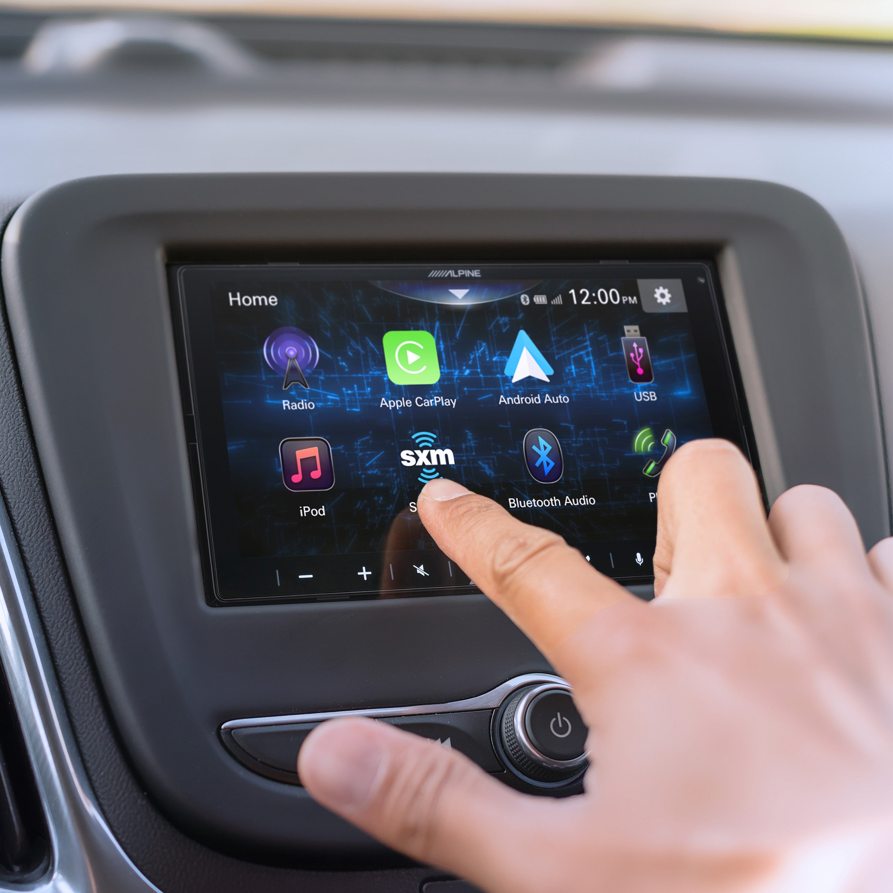 Récepteur multimédia numérique Alpine iLX-W670 7 pouces à châssis peu profond avec PowerStack™