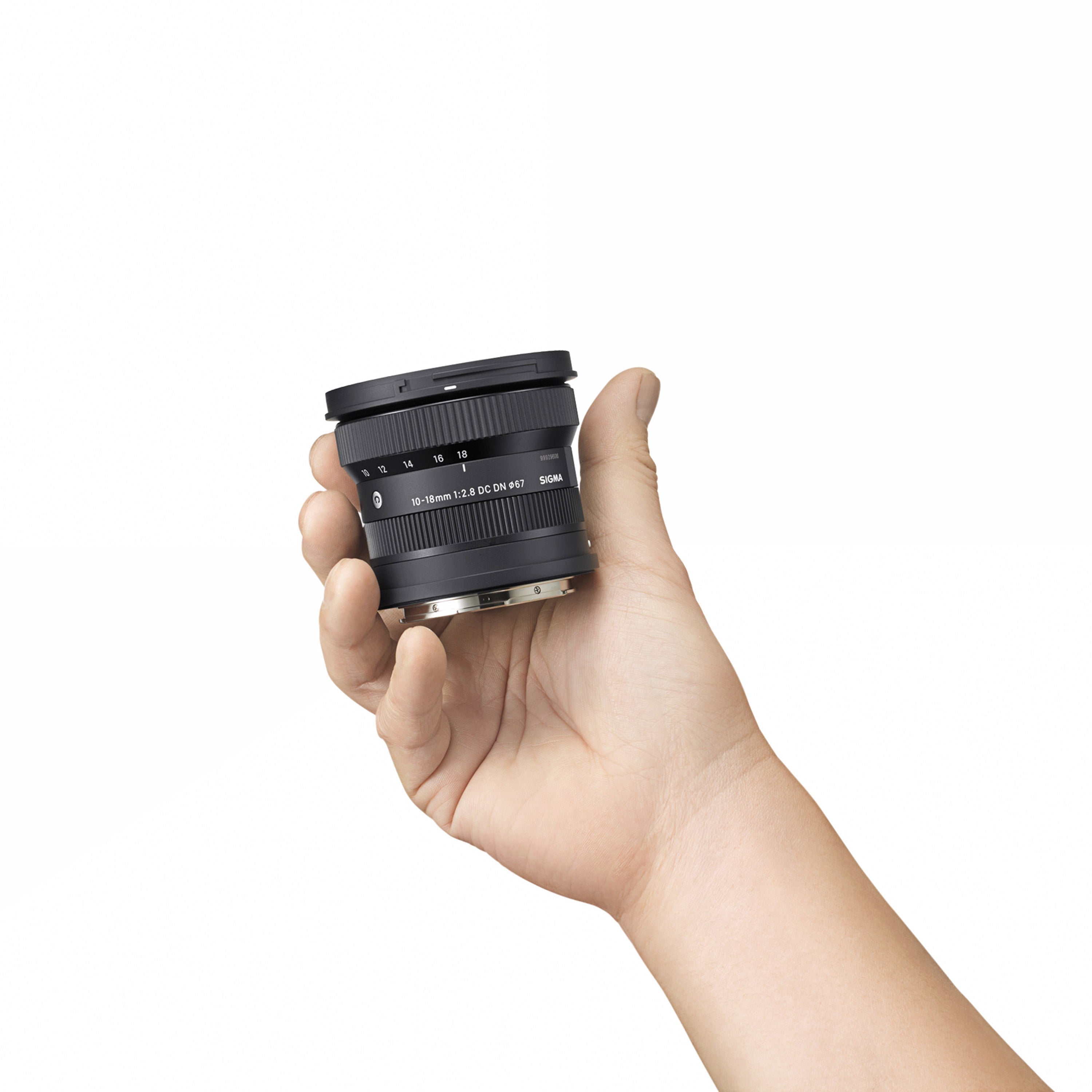 SIGMA 10-18 mm F2.8 DC DN | Contemporain