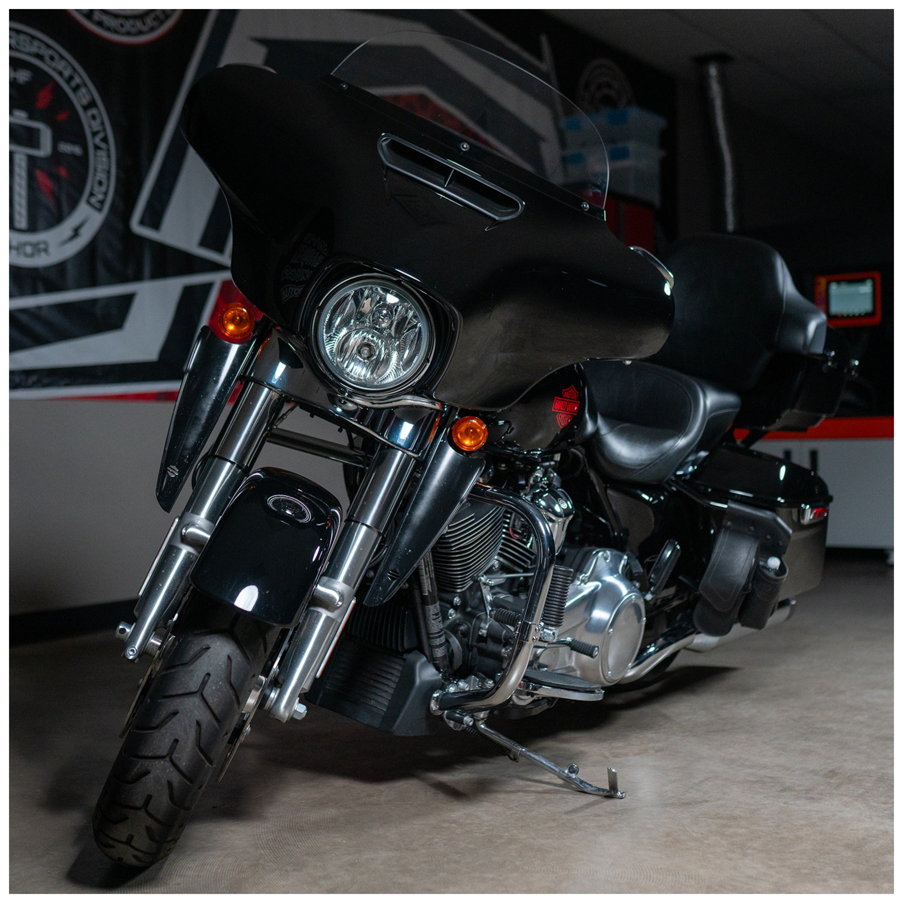 MB Quart HC1-116DT 6.5" 3-Way 2 Ohm Coaxial Speaker System for Harley-Davidson - Directly Upgrades the Front Speakers.