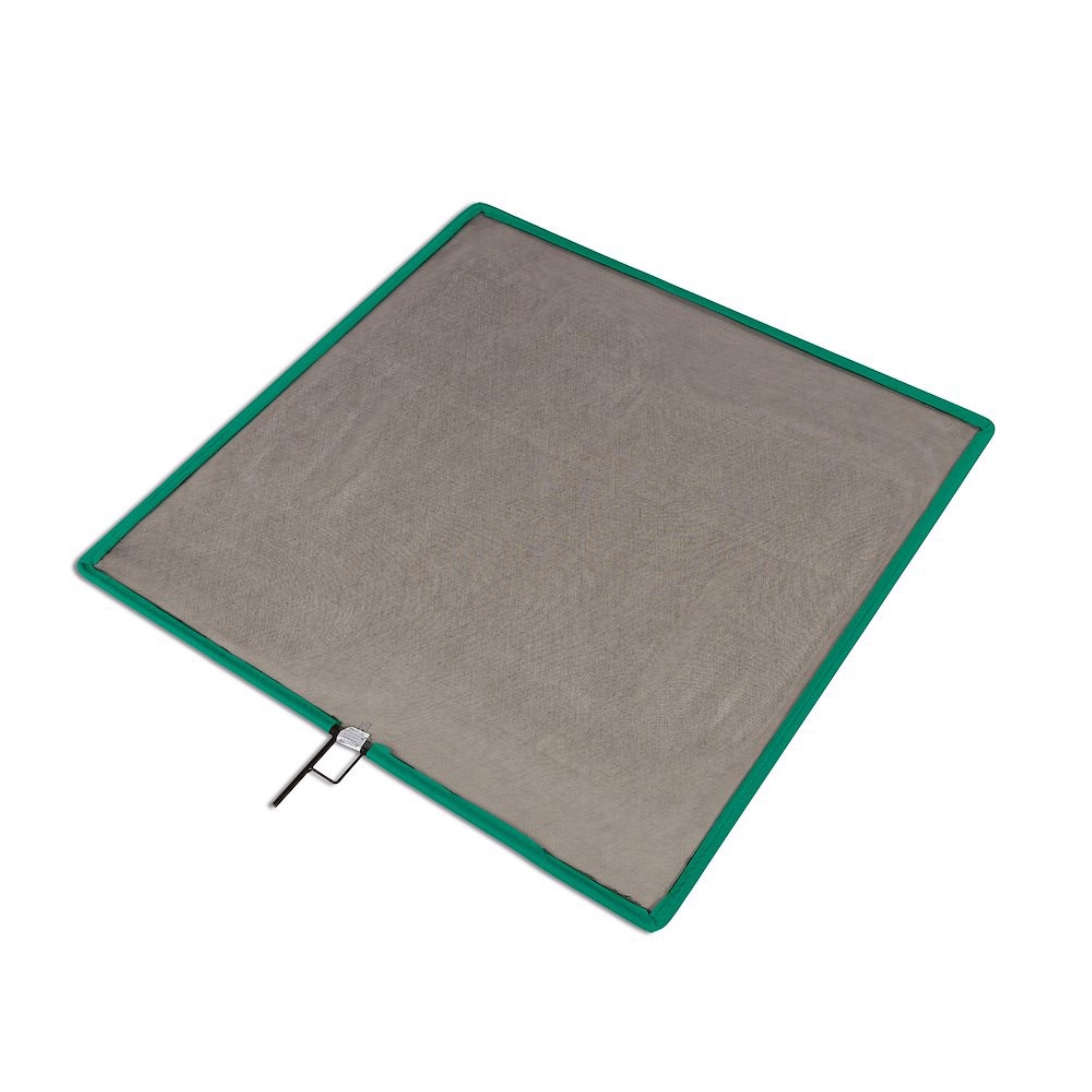 Avenger 48in x 48in Single Scrim Black