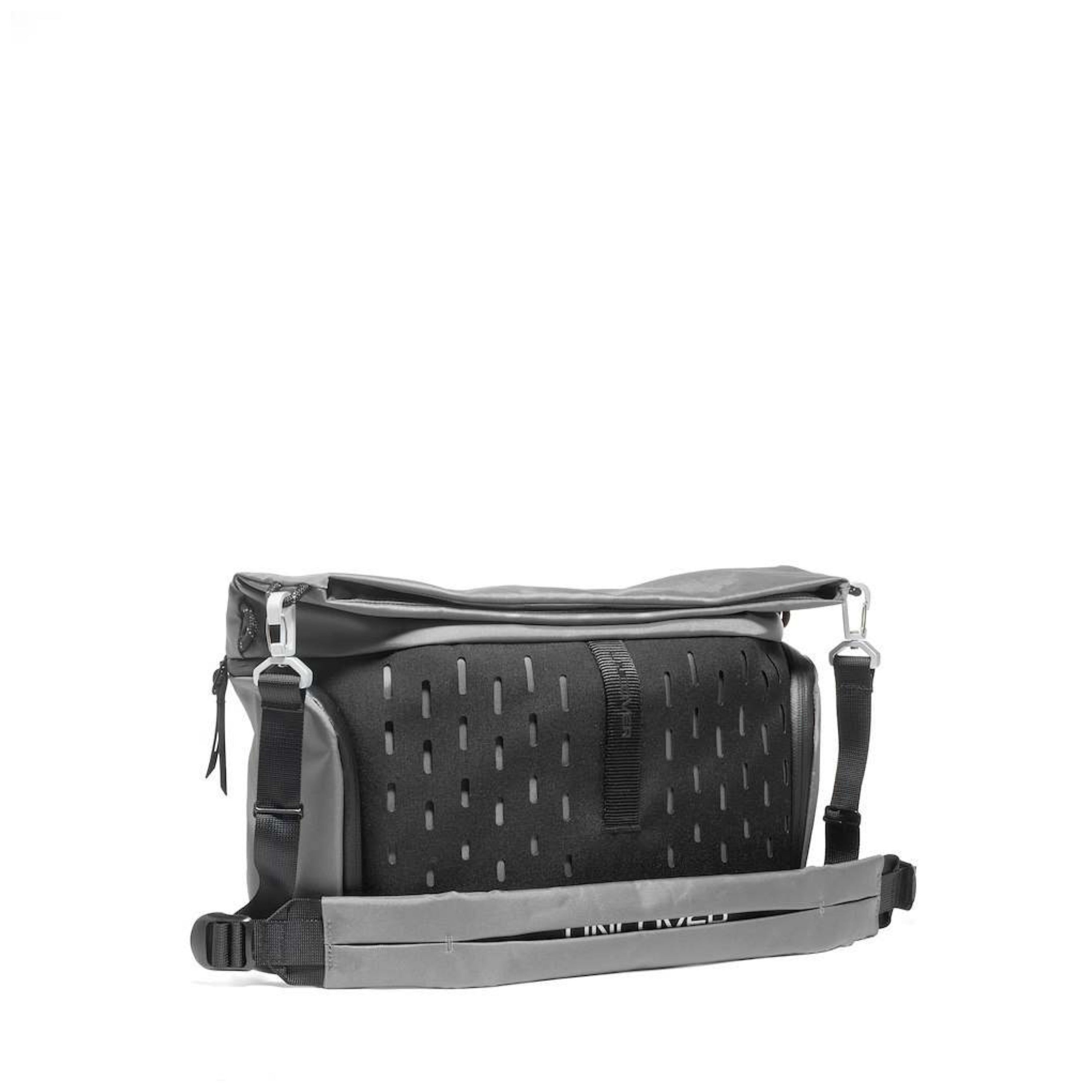 Manfrotto UNCOVER Messenger Bag 12L