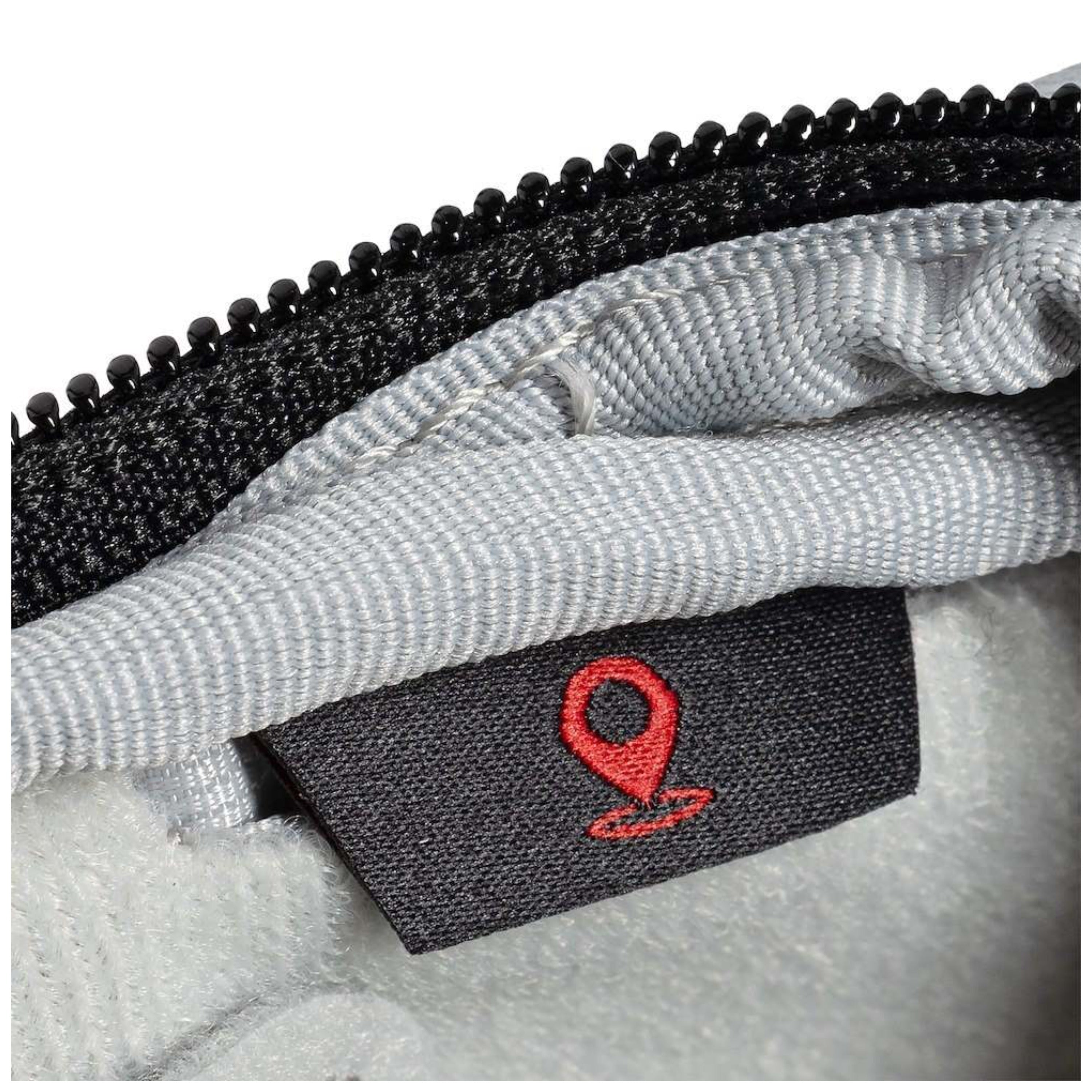 Manfrotto UNCOVER Messenger Bag 12L