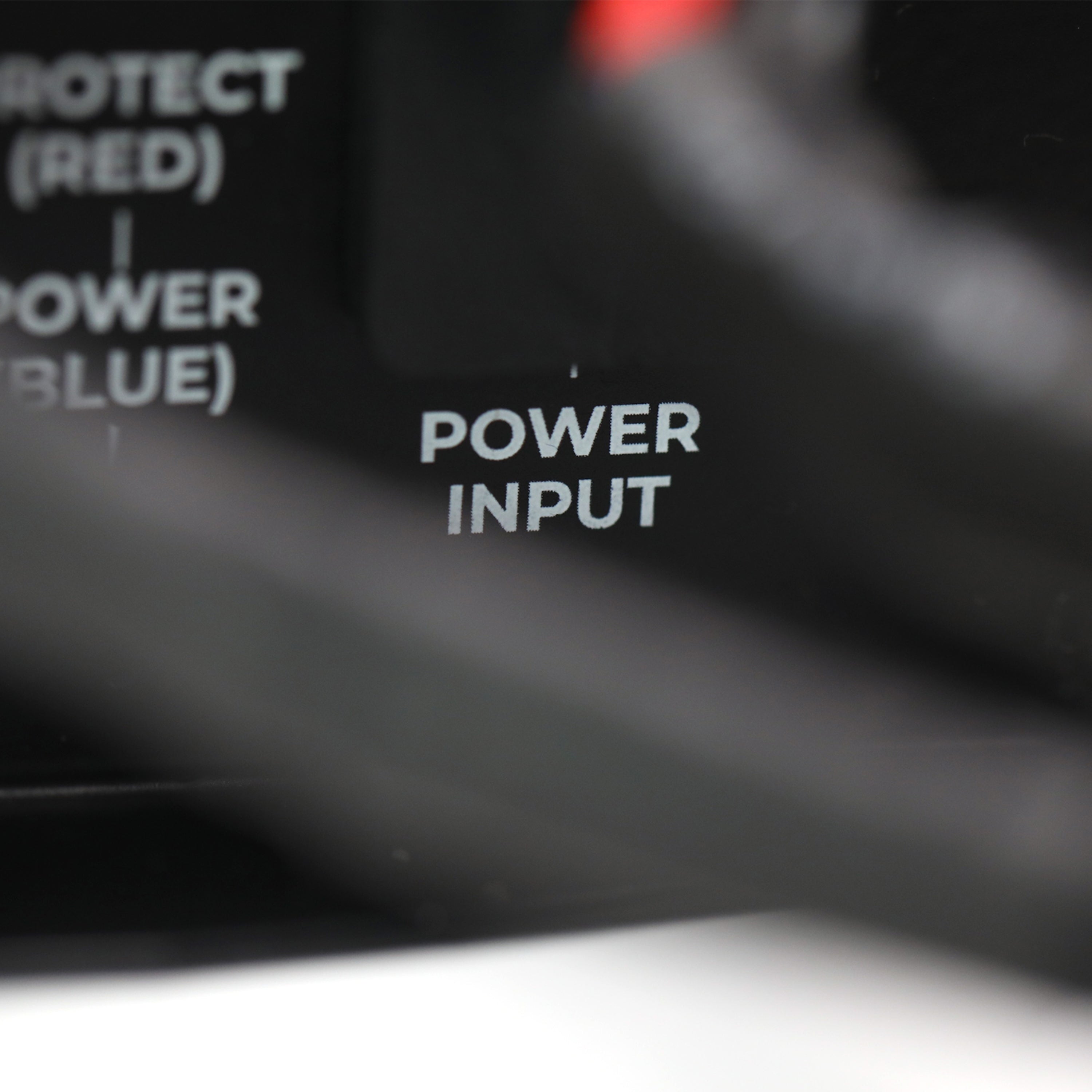 MB Quart NA4-320.4 Nautic 320 Watt Waterproof 4 Channel Amplifier