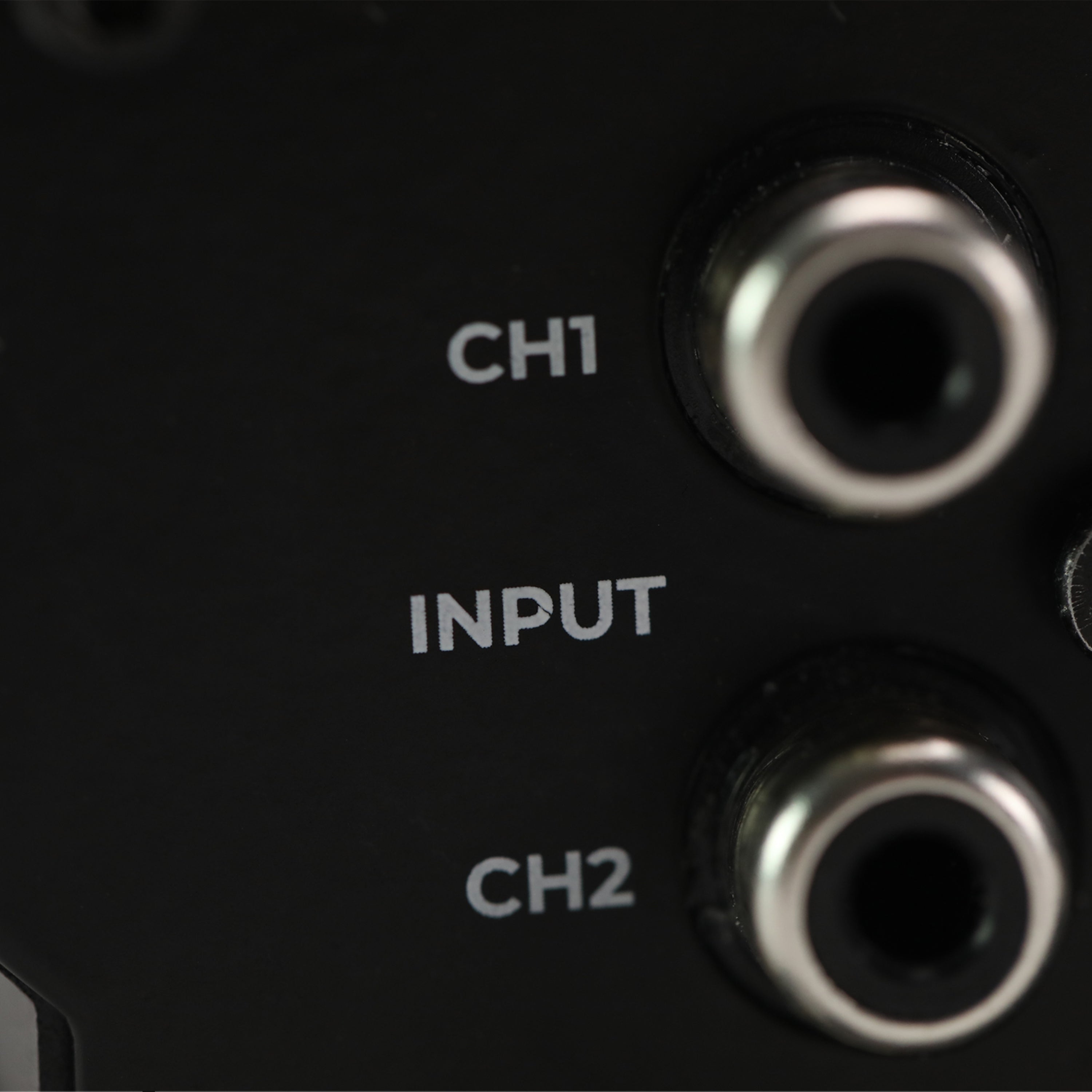 MB Quart NA4-400.2RC Nautic 400 Watt Waterproof 2 Channel Amplifier