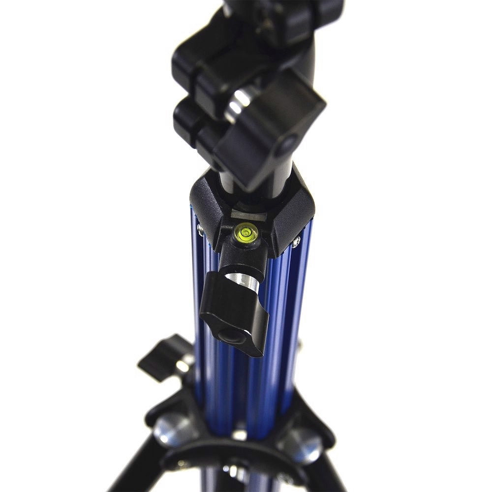 Savage 6’ Multiflex Light Stand