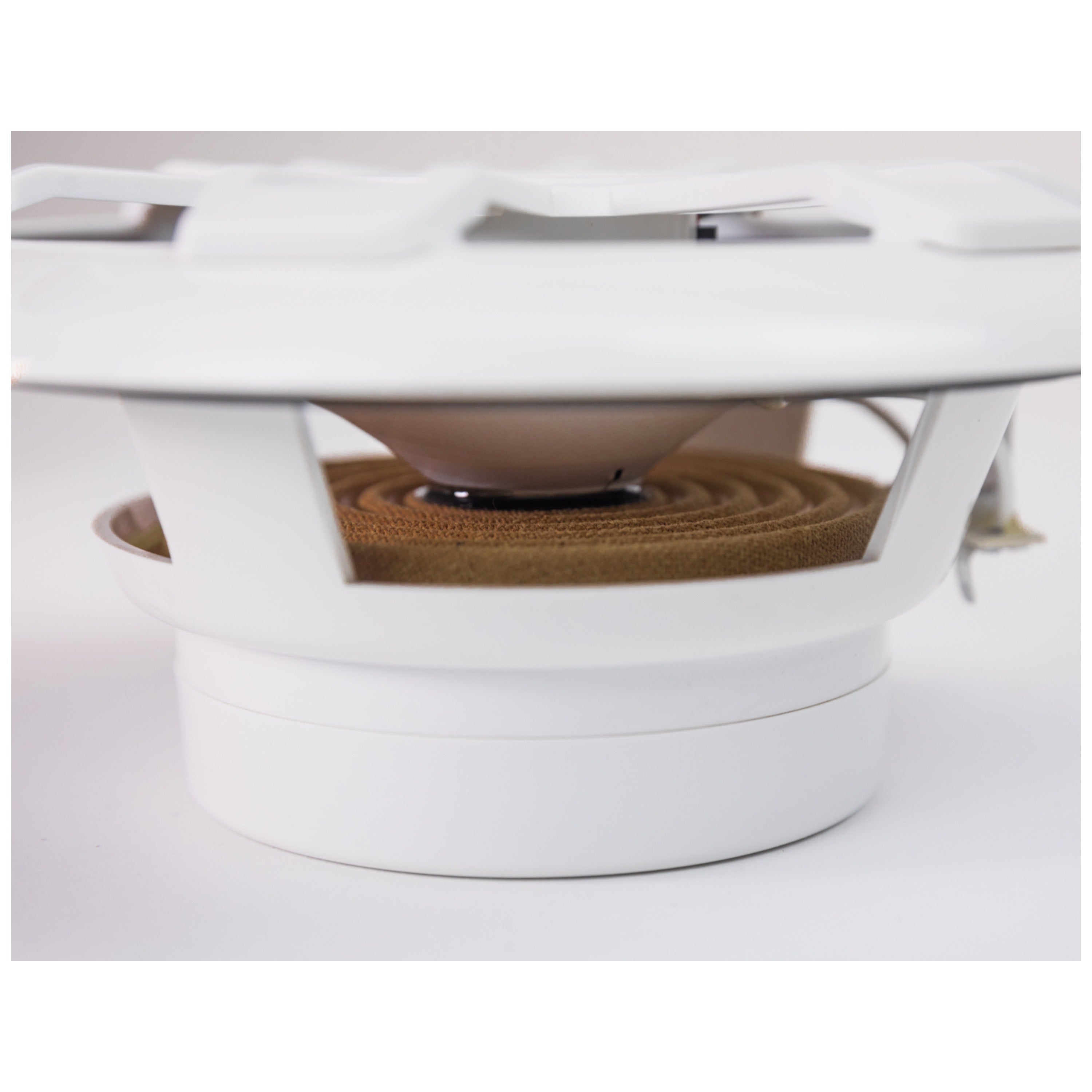 MB Quart NF1-116 White 6.5" 2-Way Coaxial Nautic Formula Speaker System with Integrated Tweeter