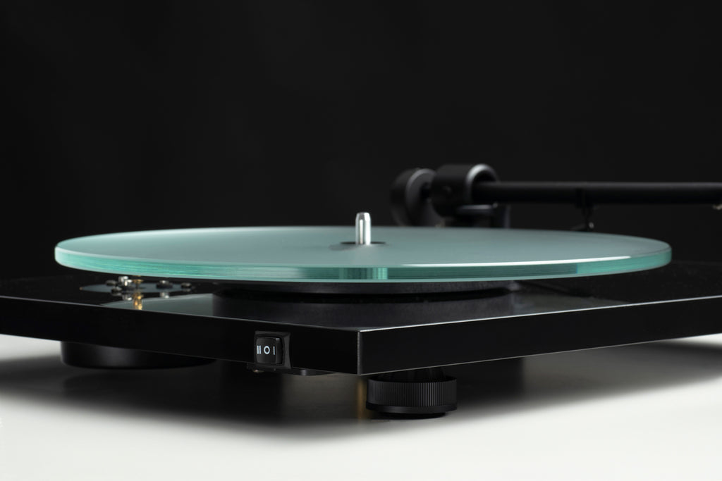 Projector Turntable Pro-Ject T1 EVO Turntable (OM10)