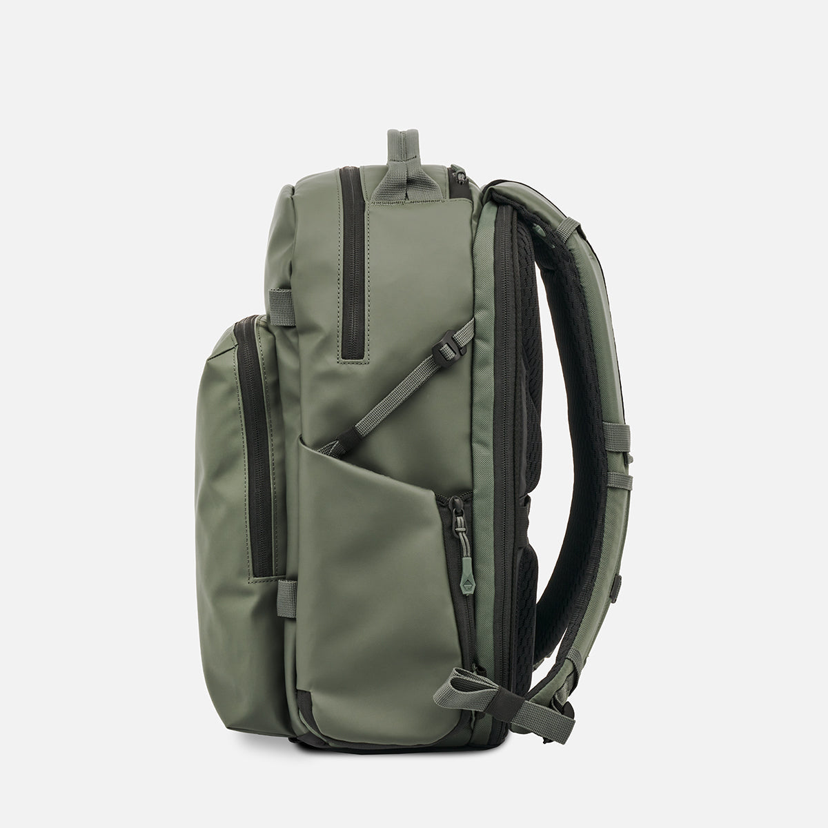 PRVKE POCKET 31L in Wasatch Green, Side 1