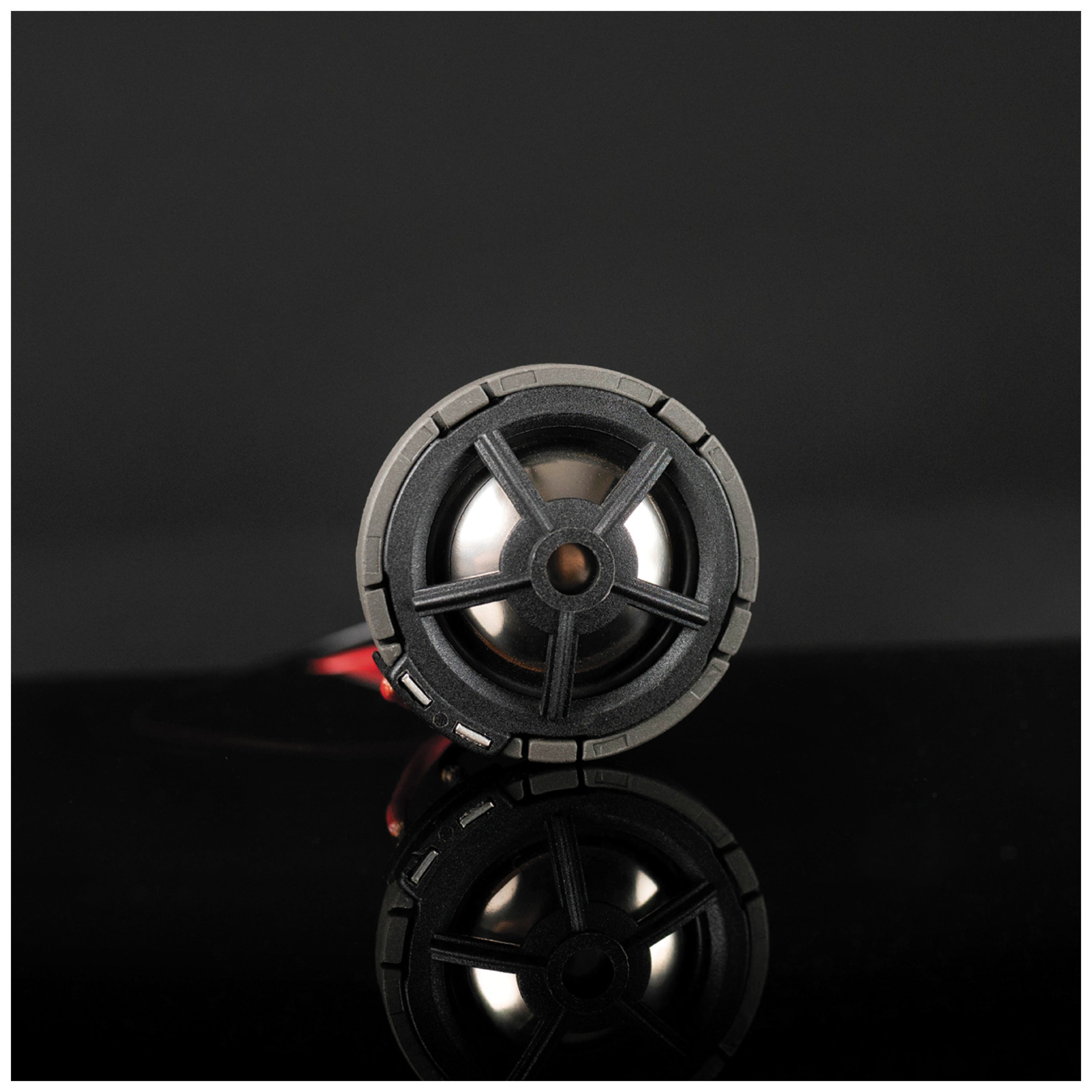 MB Quart QSE-216 Q Series 360 Watt 6.5-Inch 2-Way Component Speaker System