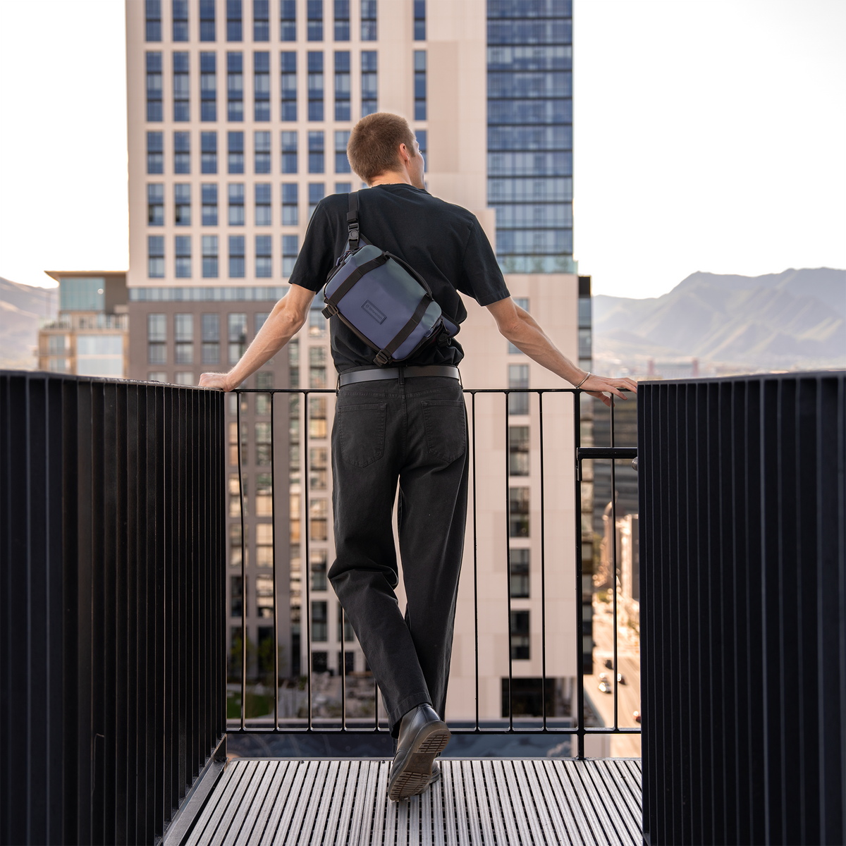 WANDRD ROGUE 6L Sling