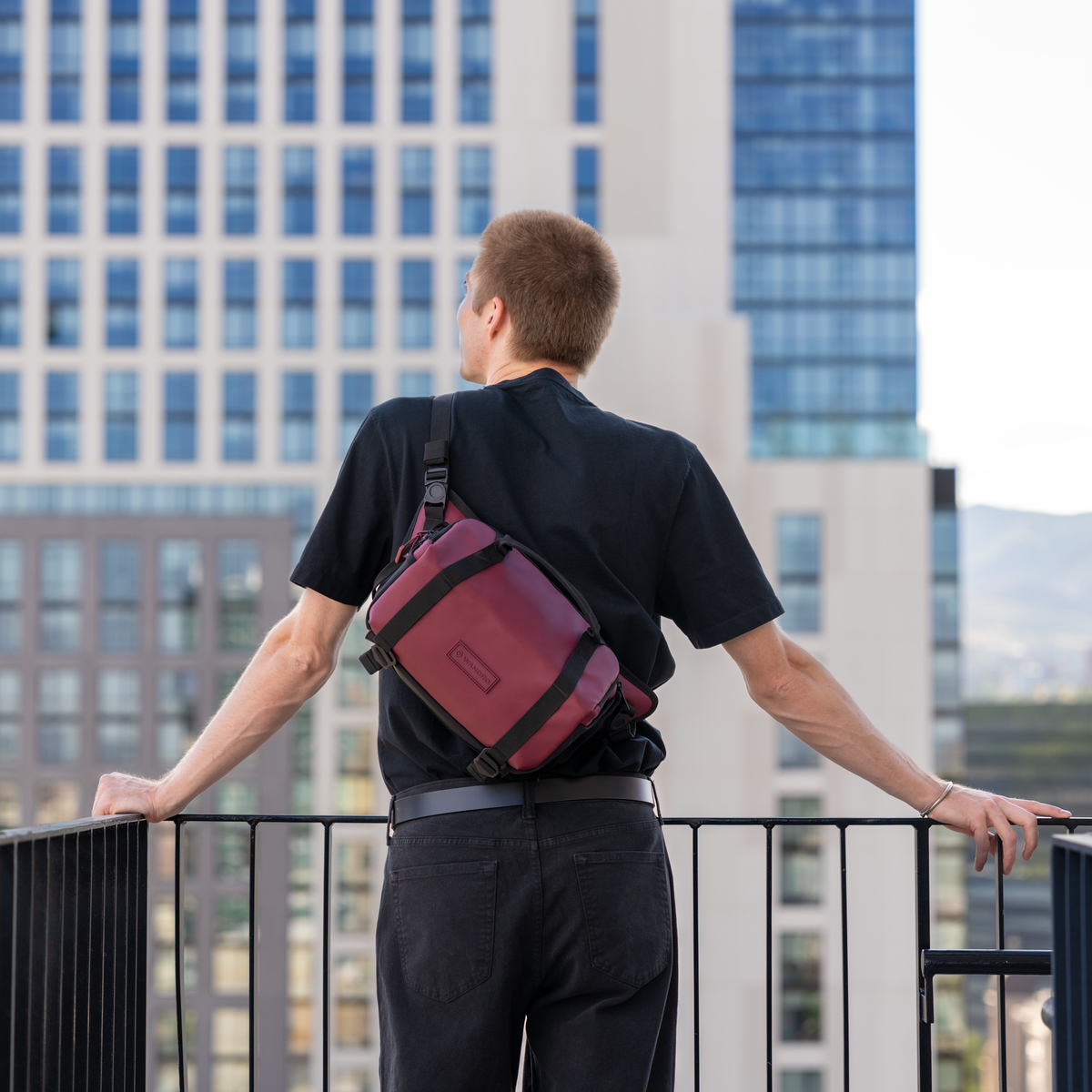 WANDRD ROGUE 6L Sling