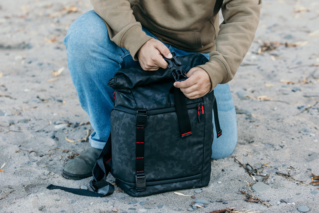 Small Backpack Roots Roots Stealth Series Camera Backpack