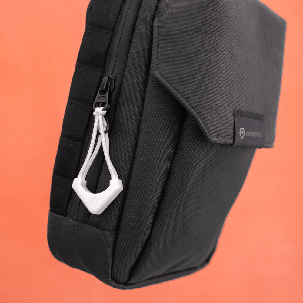 WANDRD WORRYLESS® Locking Zipper Pullers