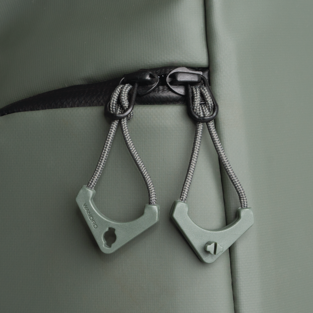 WANDRD WORRYLESS® Locking Zipper Pullers